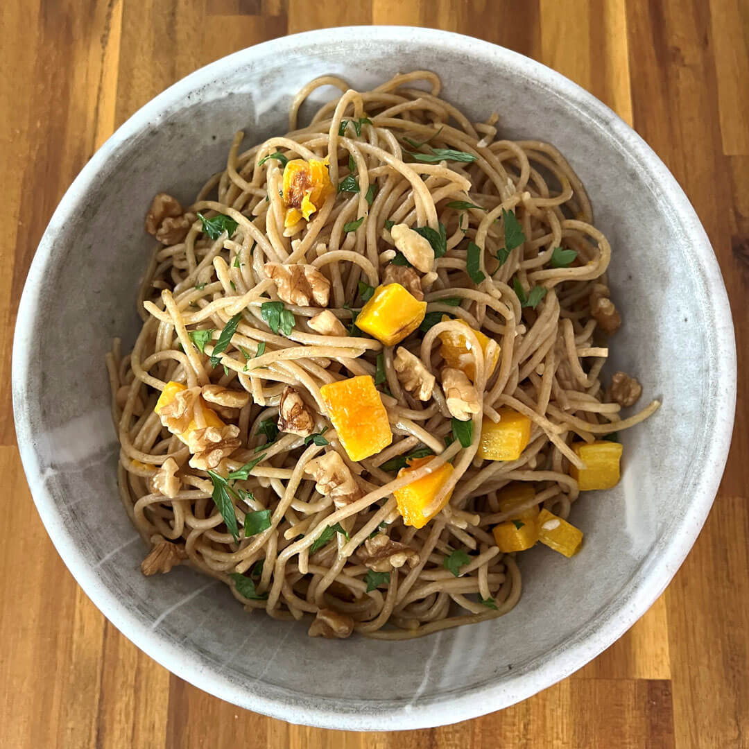 Whole Wheat Spaghetti with Roasted Butternut Squash and Garlic